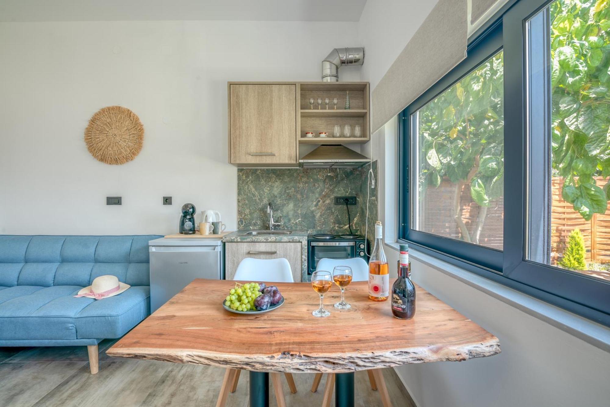Cavos Luxury Apartments Kissamos Bagian luar foto