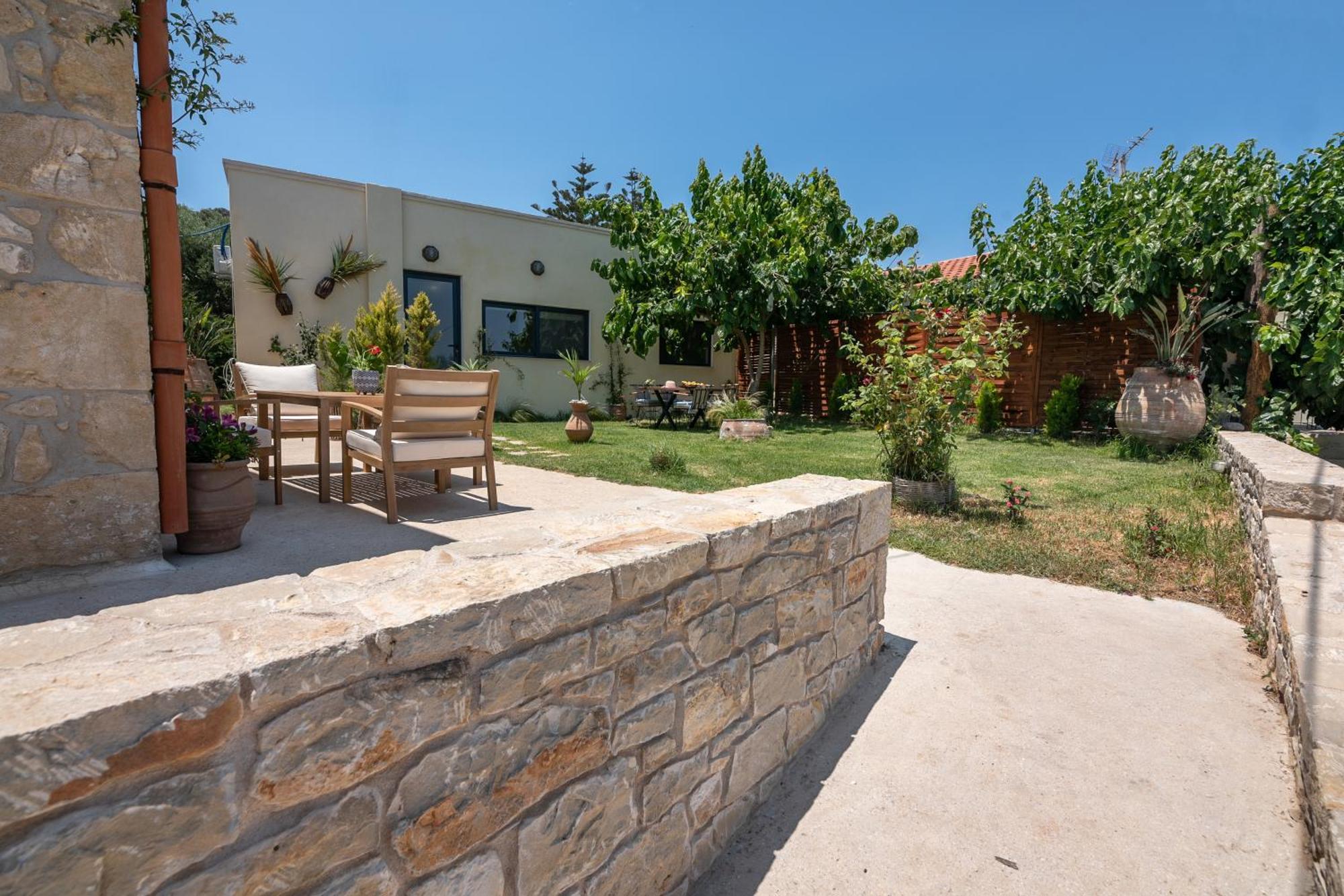 Cavos Luxury Apartments Kissamos Bagian luar foto